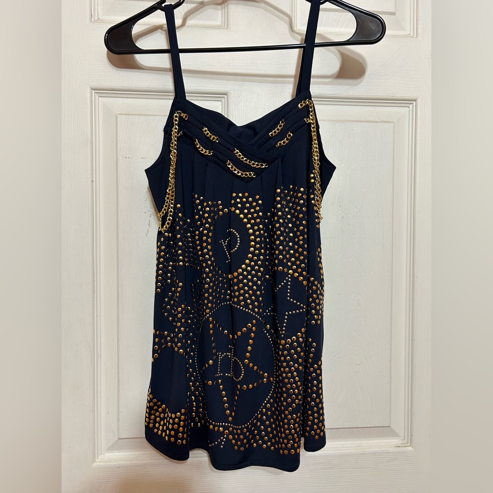 NWT RARE TO FIND roccobarocco gold studded sleeveless top size 6